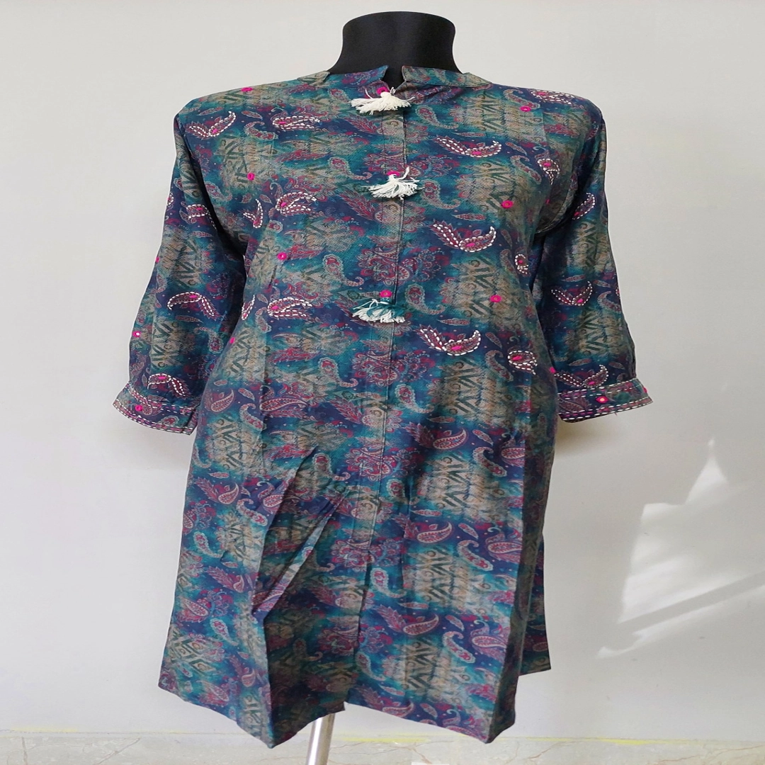 Intricate Paisley Print Long Kurti