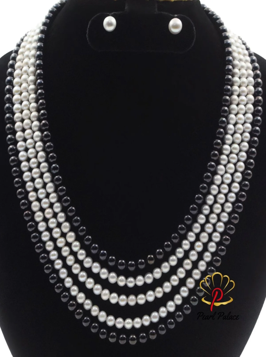 Black and White 5-Layered Pearl Necklace Set.