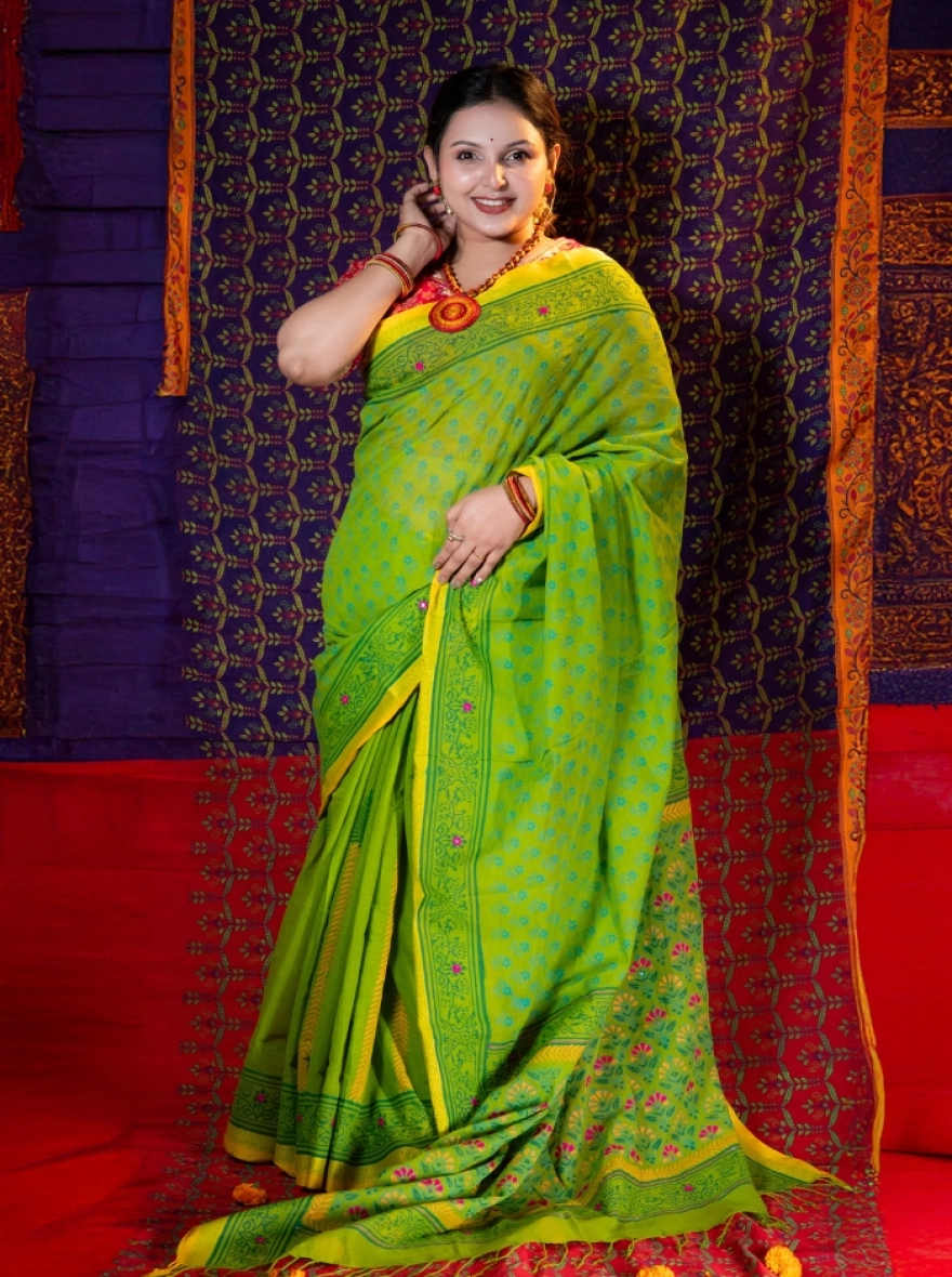 Prijosree Royal Emerald Saree with Doller Stone work and Embroidery