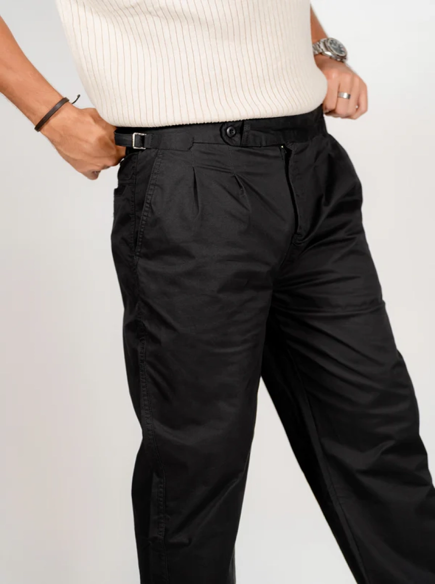 Maximilian Pleated Chinos in Black Onyx