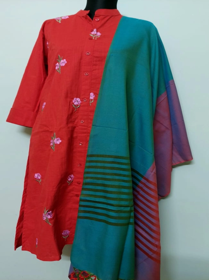 Sapphire Teal Floral Embroidered Kurti with Striped Silk-Finish Dupatta