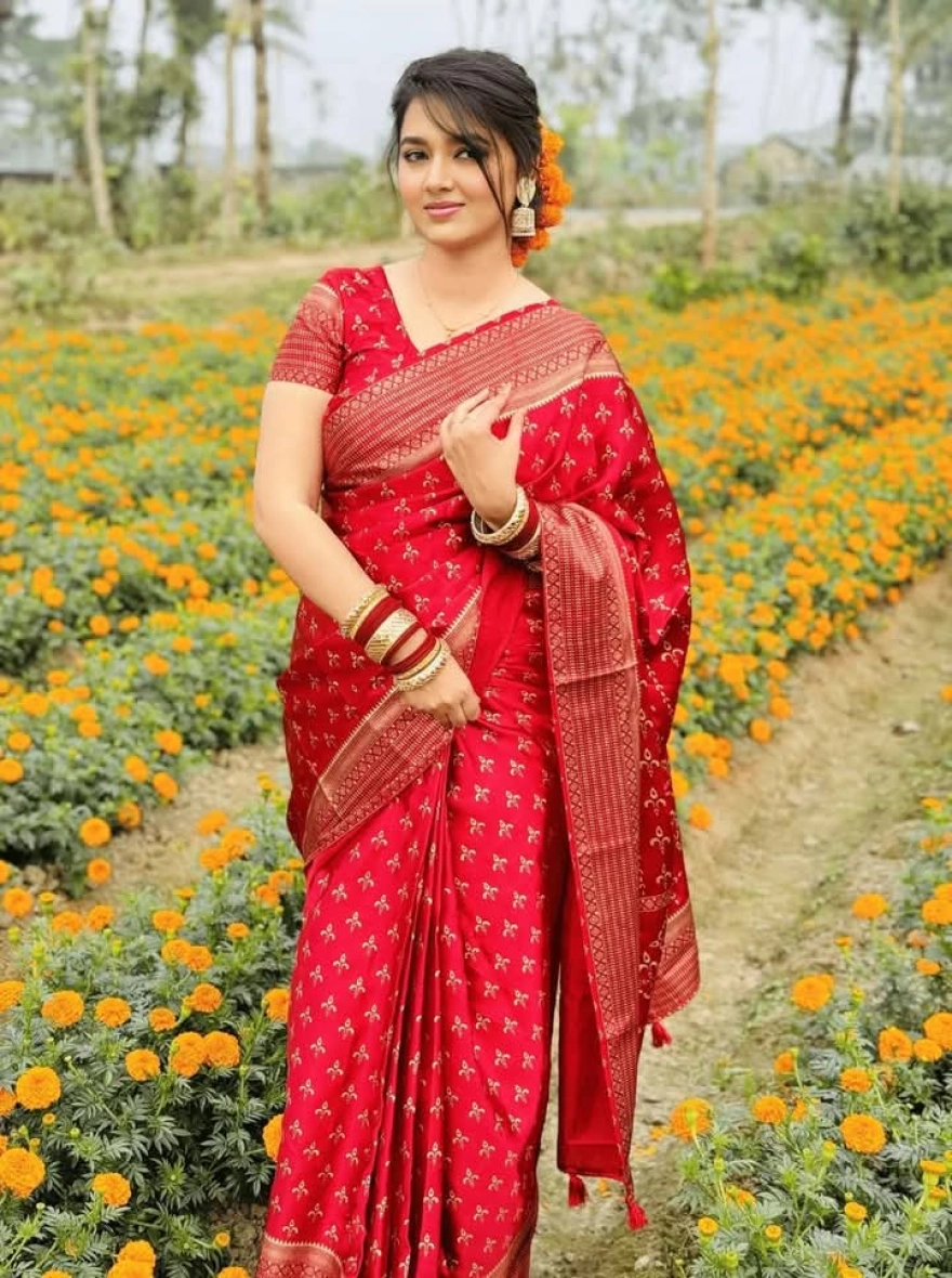 Premium Viral Japanese Silk Saree with Elegant Screen Print