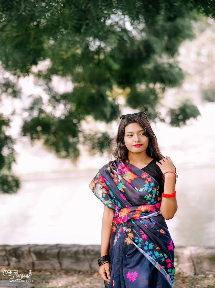 Women's Chanderi Silk Digital Printed Tassel Saree - Multi-Color