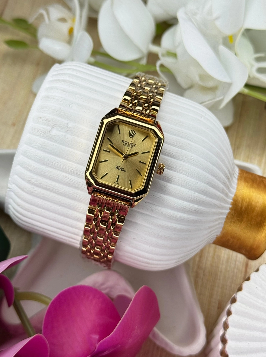Rolex Geneve Cellini 18K Yellow Gold Ladies' Vintage Watch