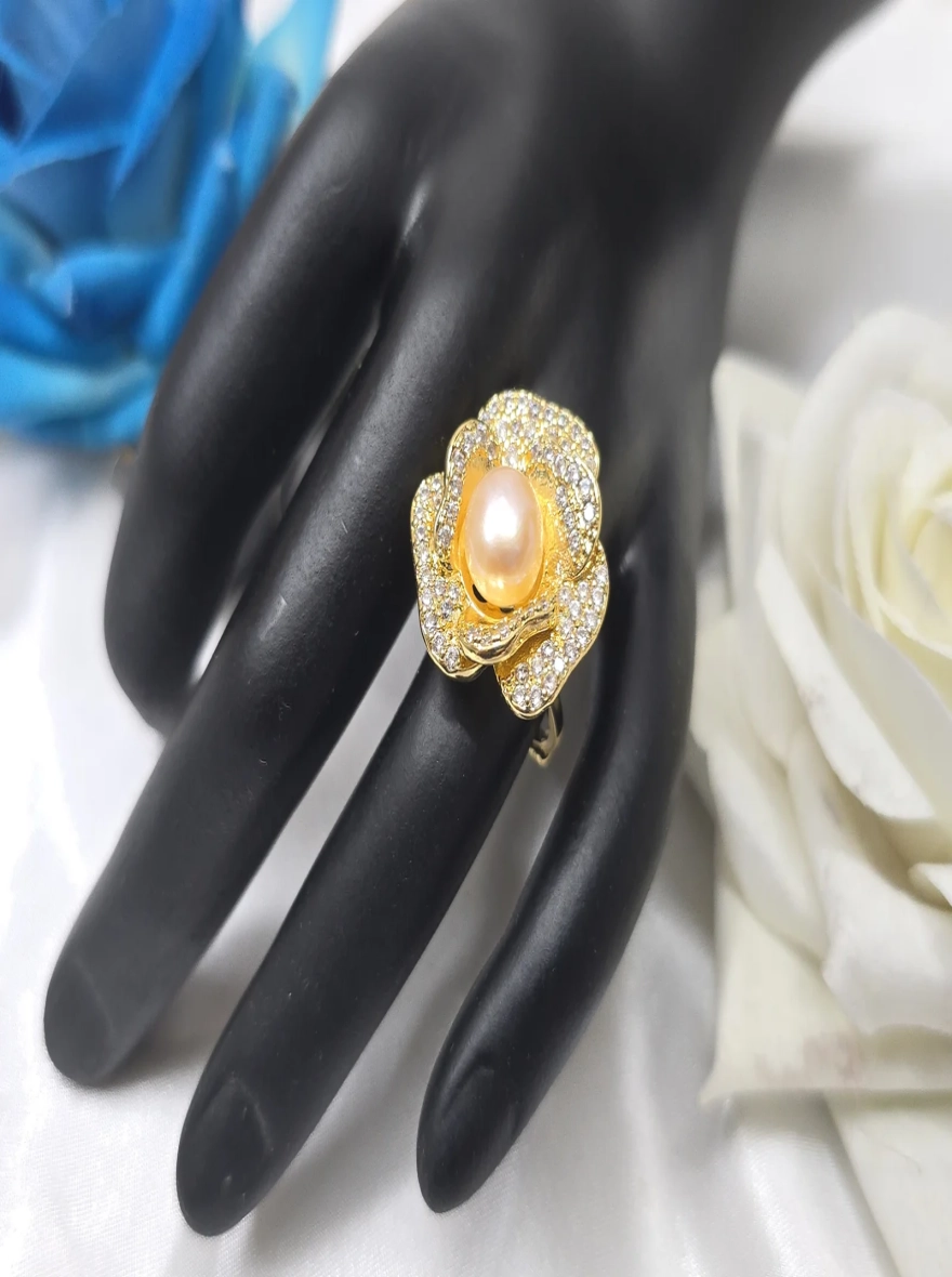 Divine Essence Pearl Ring
