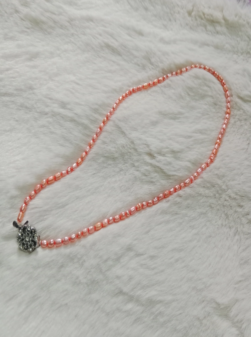 2/3 mm Rice Pearl one Layer Necklace 