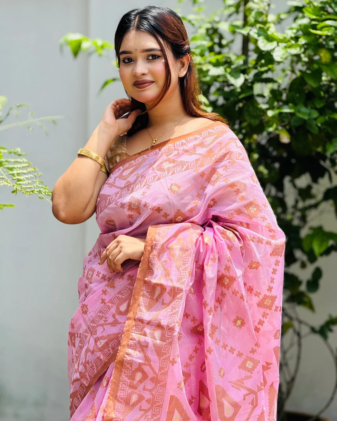 Elegant Tencel Silk Jamdani Saree – Contemporary Floral Collection