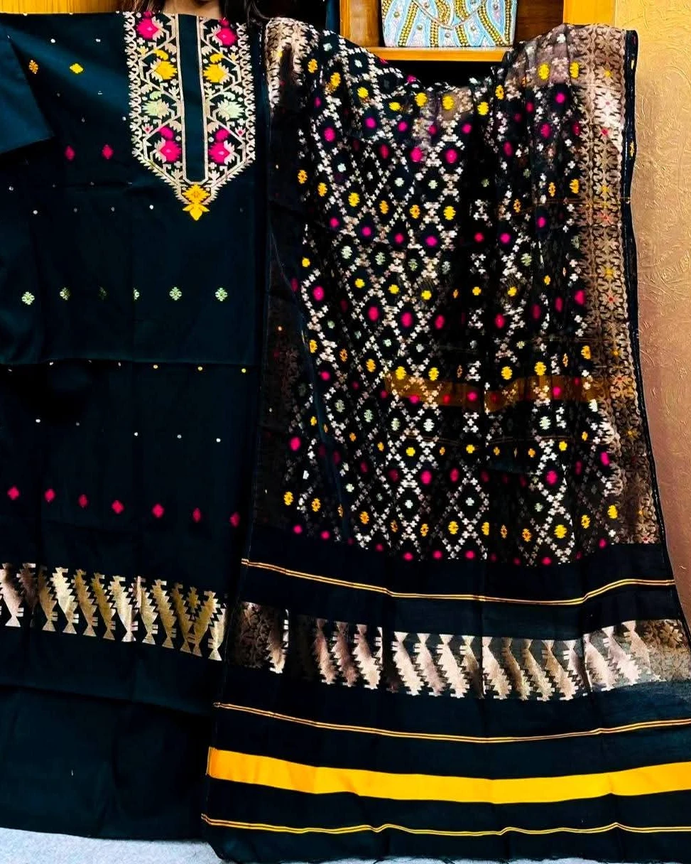 Ebony Blossom Tangail Tencel Jamdani