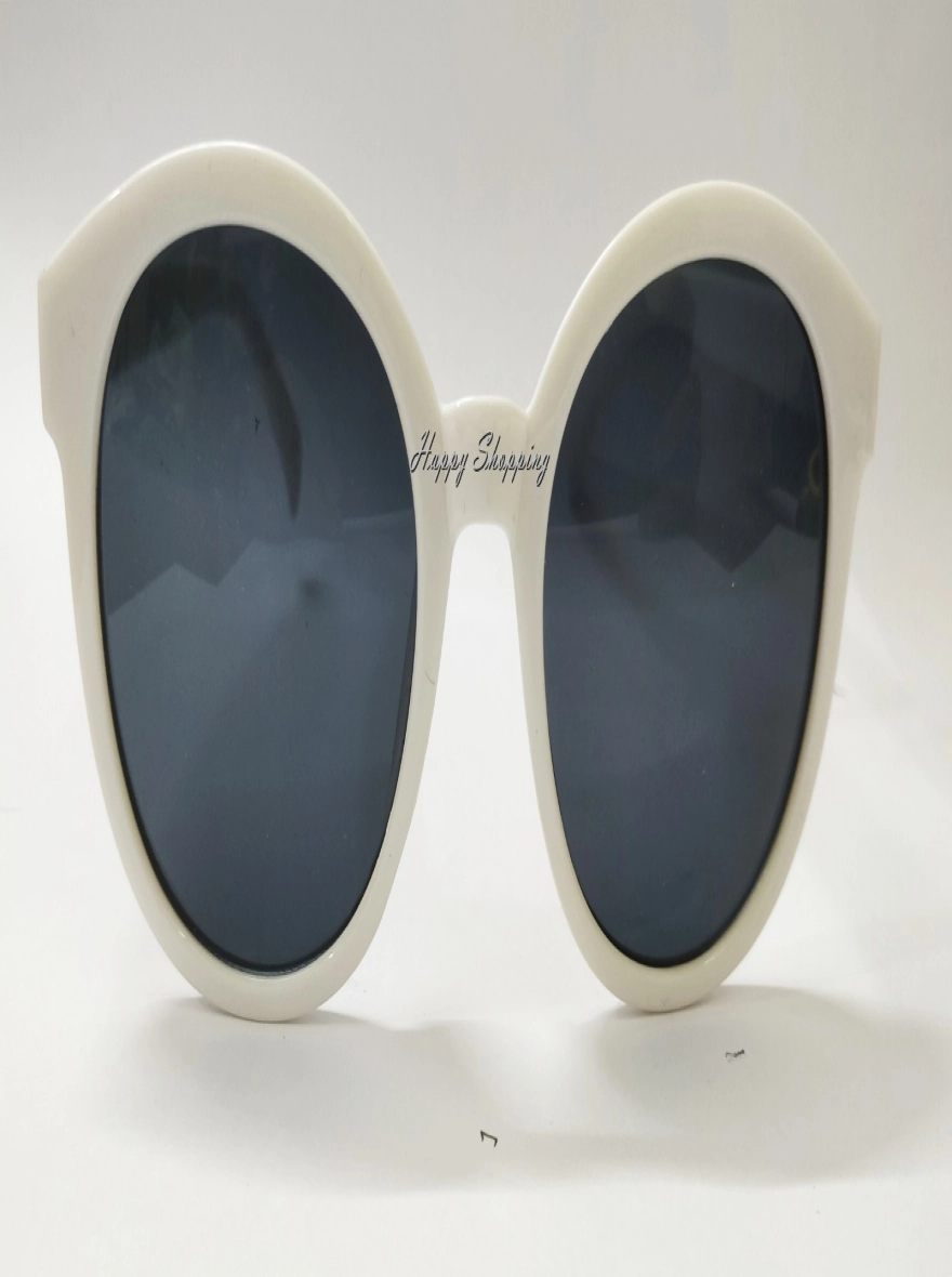 Midnight Oversized Round Sunglasses – Classic Bold Frames