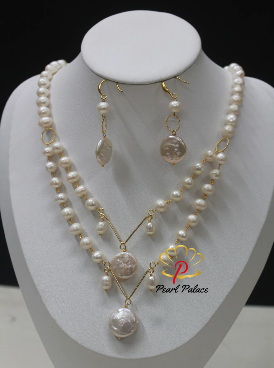 V design necklace round & coin pearl necklace