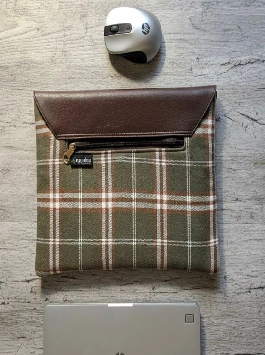 Heritage Sage Plaid Laptop Sleeve