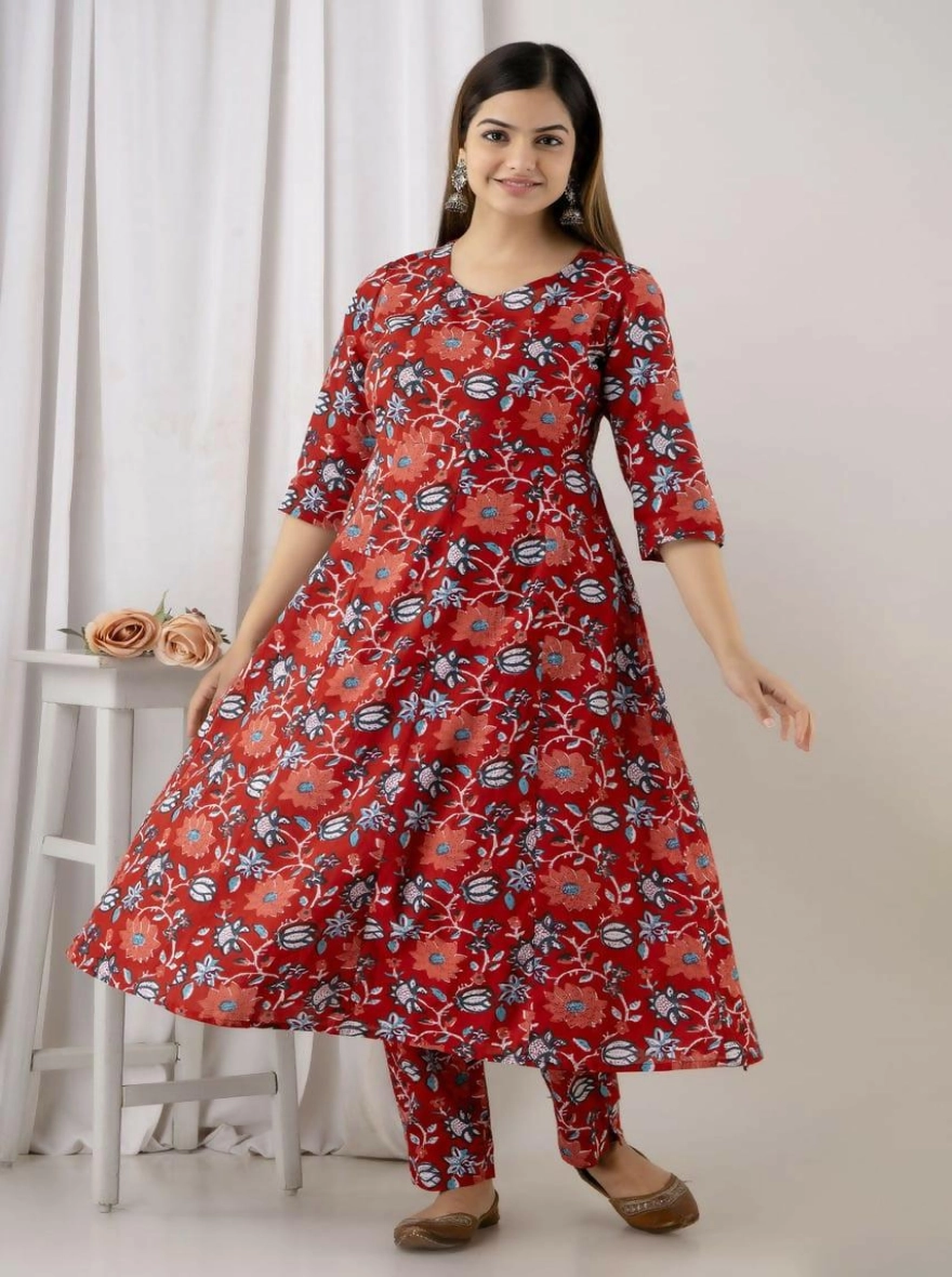 Readymade Full AC Cotton Casual Floral Printed Kurti Set