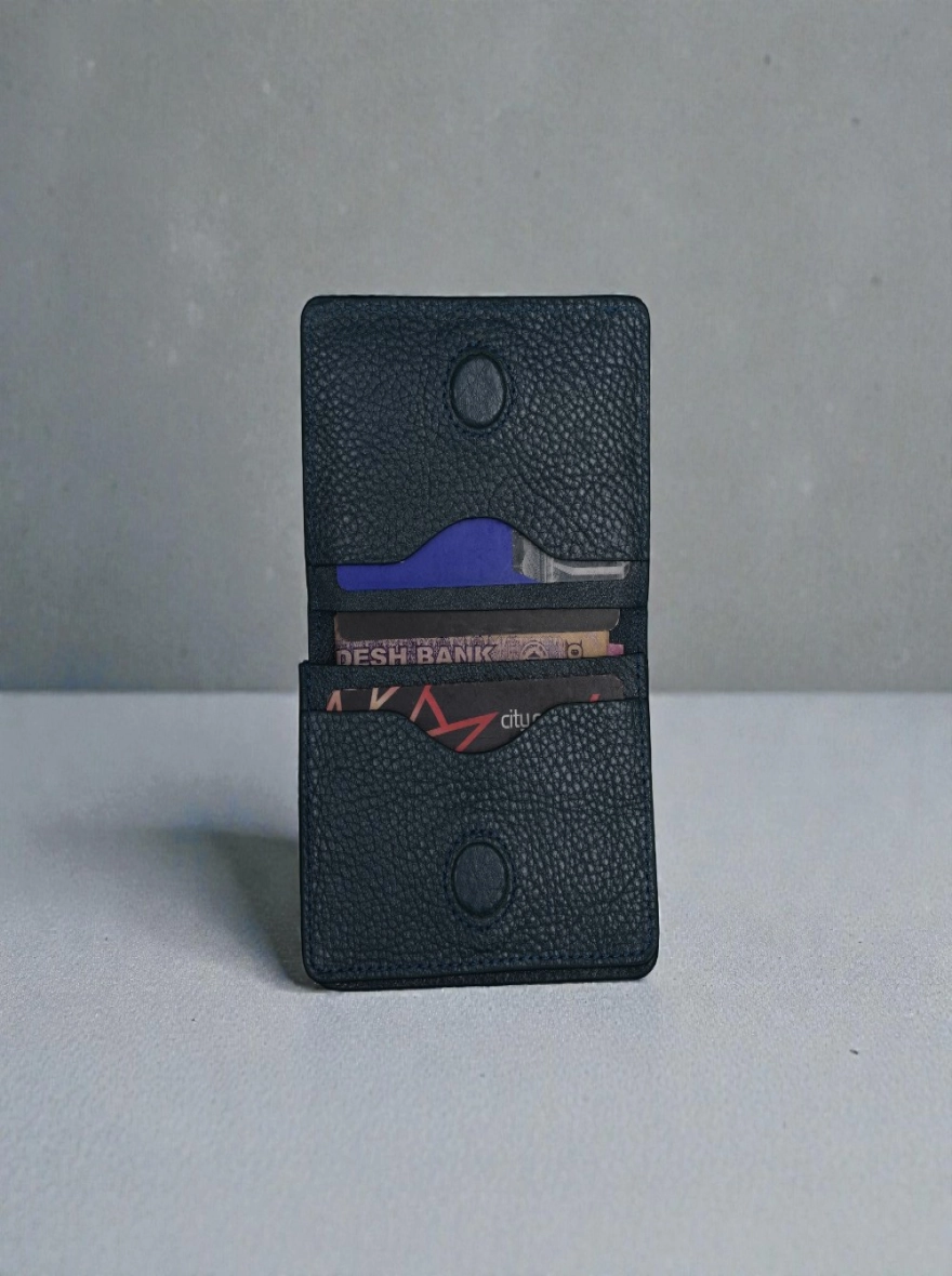 Name: Zays Premium Eco-Friendly Leather Magnetic Card Holder Mini Wallet