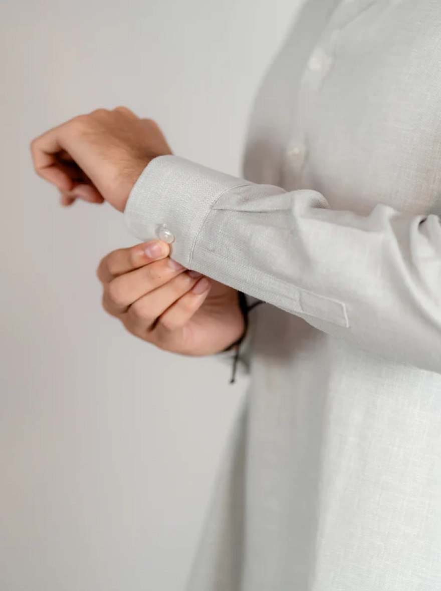 Aarib Structured Contemporary Kurta – Faded Green