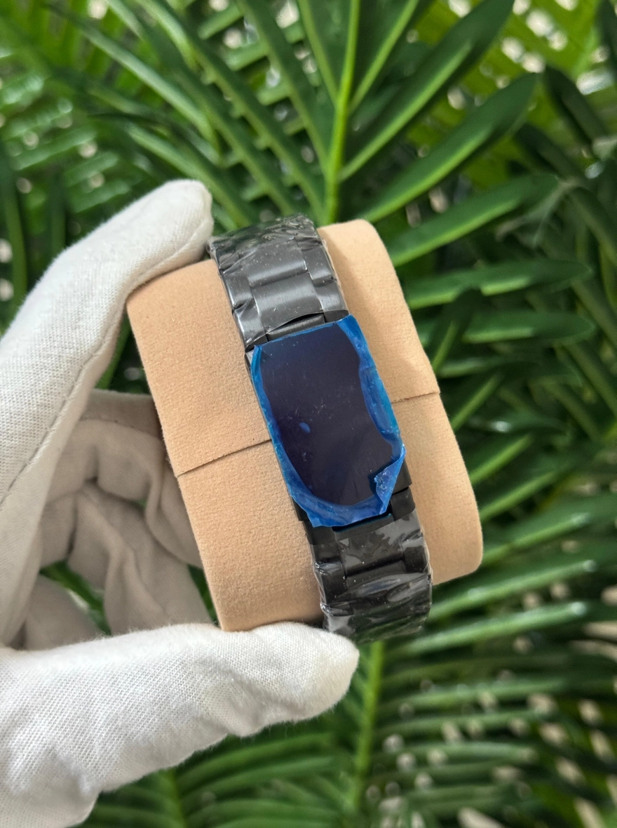 Tubular Active Chronograph – Matte Black Stainless Steel Sport Watch