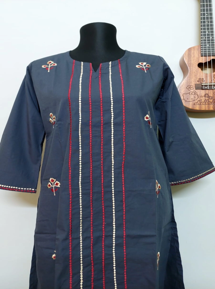 Amethyst Bloom Hand-Block Floral Cotton Kurti