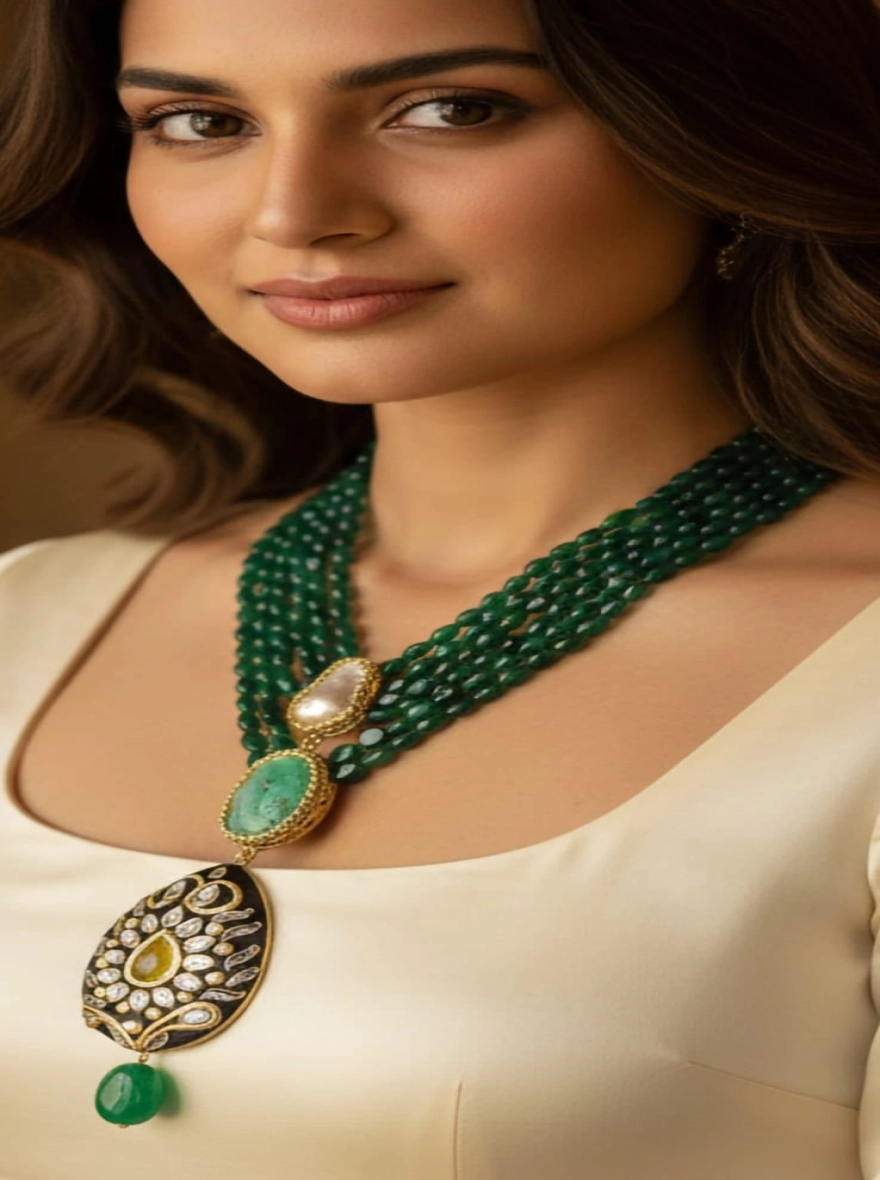 Emerald Elegance Leopid Fusion Statement Necklace