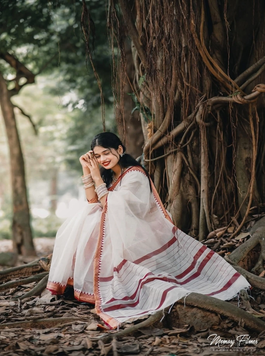 White Love Pair Tangail Halfsilk Saree