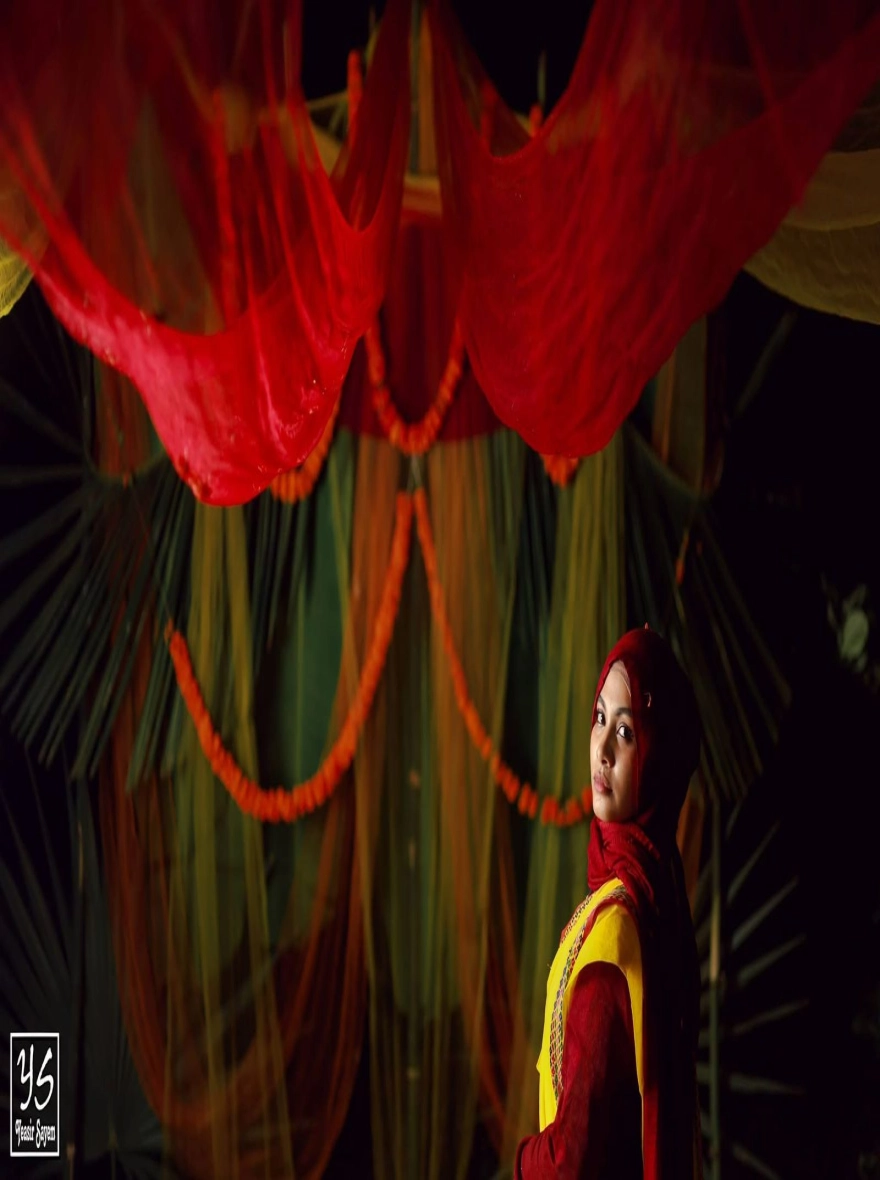 Elegant Women's Popcorn Plus Pair Saree - Vibrant Yellow Half Silk