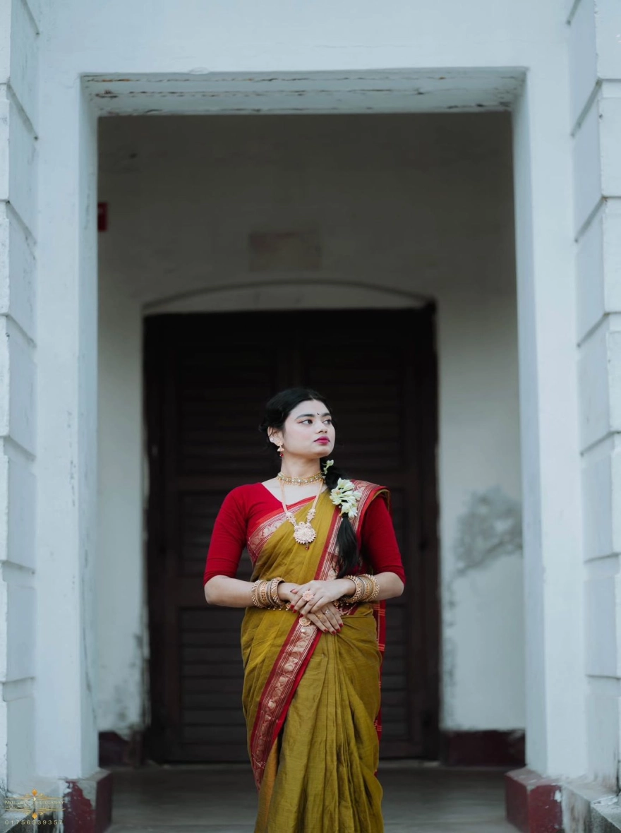 Women's Eid Special Trendy Cotton Mashlaish Saree - Earthy "Mati" Tone