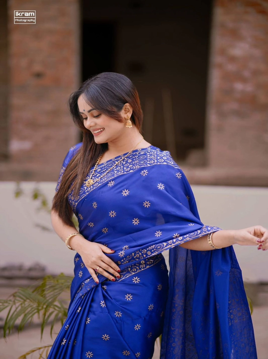 Women's Exclusive Designer Screen Print Japani Silk Saree - Royal Blue