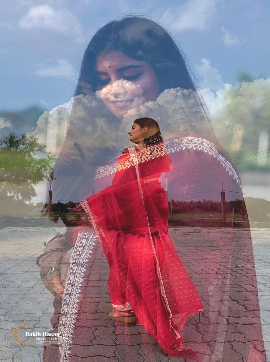 Women's Exclusive Fashionable Trendy Tangail HalfSilk Nakshi Saree – Heritage Maroon & Gold