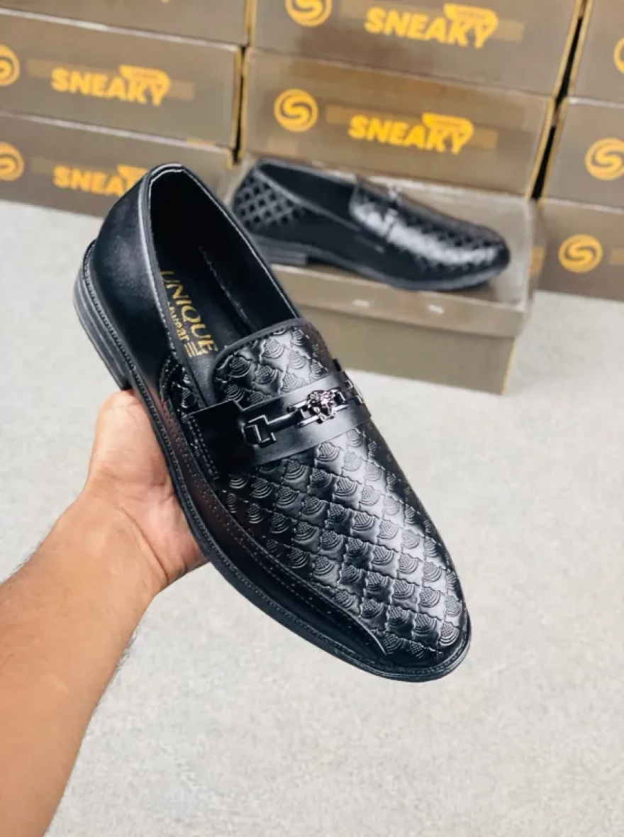 Victoria Tarsal – Black – Shoes – Man