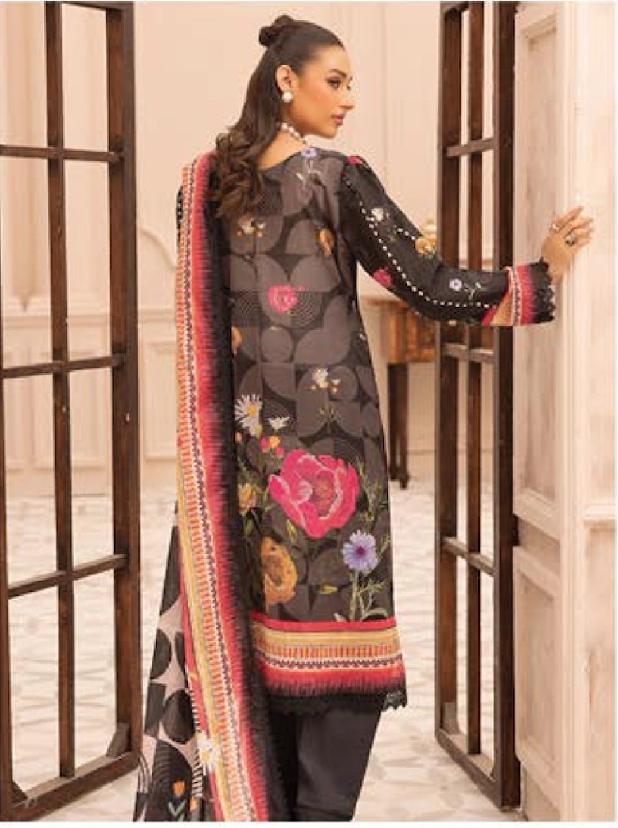 Midnight Noir Embroidered 3-Piece Lawn Suit