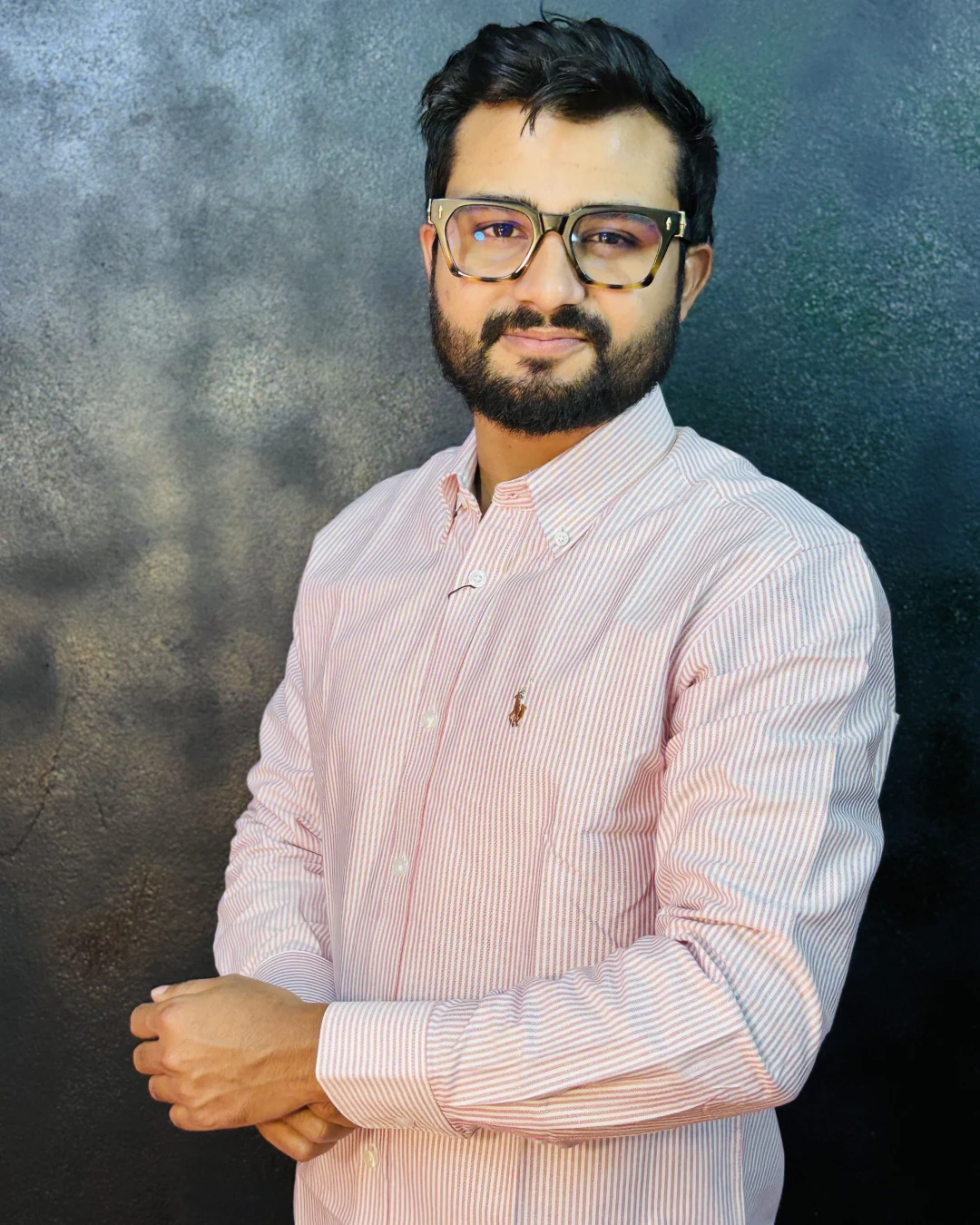 Premium White with dusty Rose Pinstripes