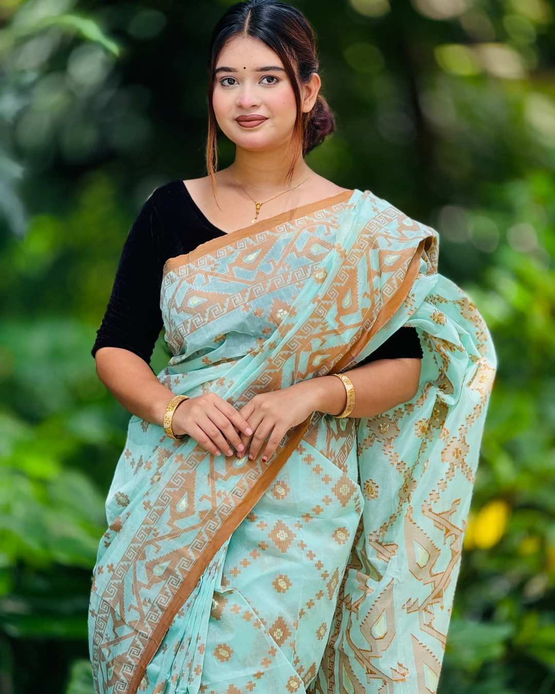 Royal Tencel Silk Jamdani Saree – Contemporary Weave Edition