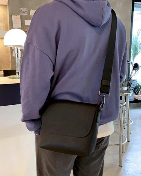 Garb Signature | Architectural Square Box Shoulder Bag