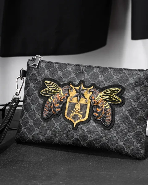 Garb Signature | Heritage Vintage Embroidered Horizontal Leather Clutch