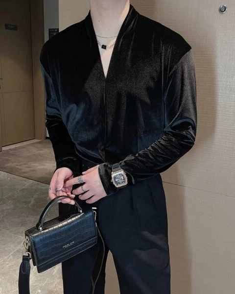 Garb Signature | Luxury Velvet V-Neck Long Sleeve Shirt