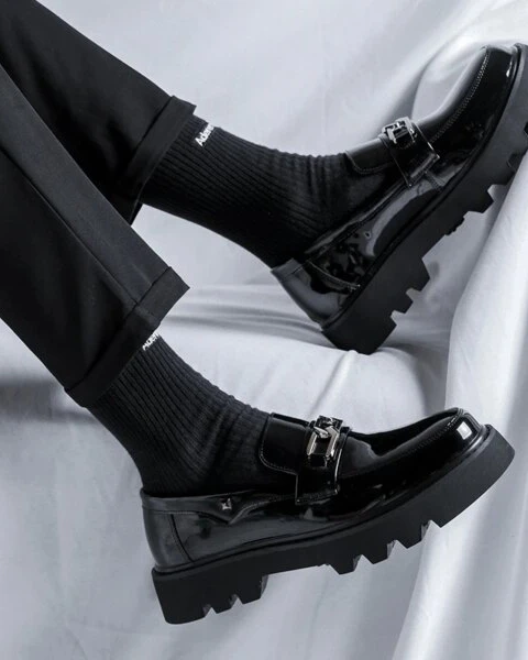 Premium Men’s Classic Black Loafers – Height Increasing Thick Sole Edition