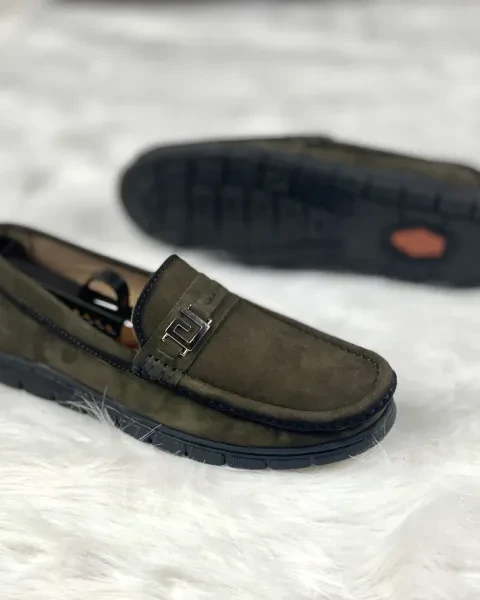 Royal Cobbler_Olive_Metal Emblem_Suede Leather_Men