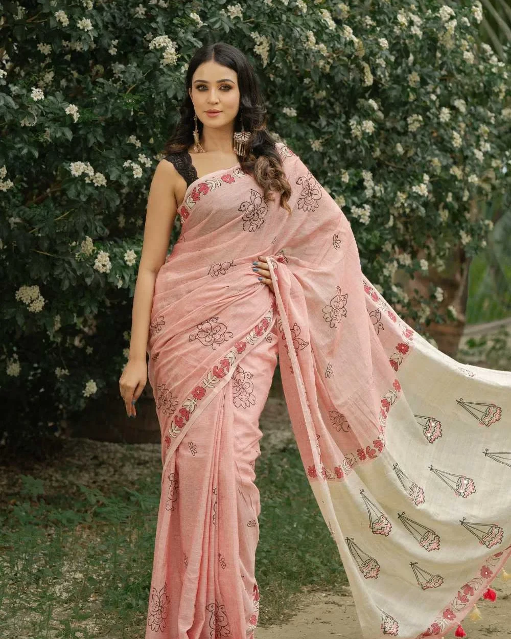 Ektara Saree