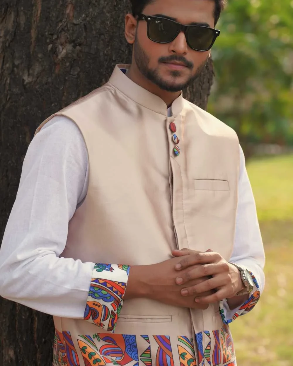 Birds of a Feather Koti